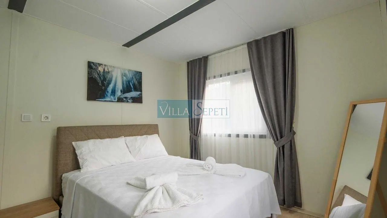 Villa Lujo Only 2 11