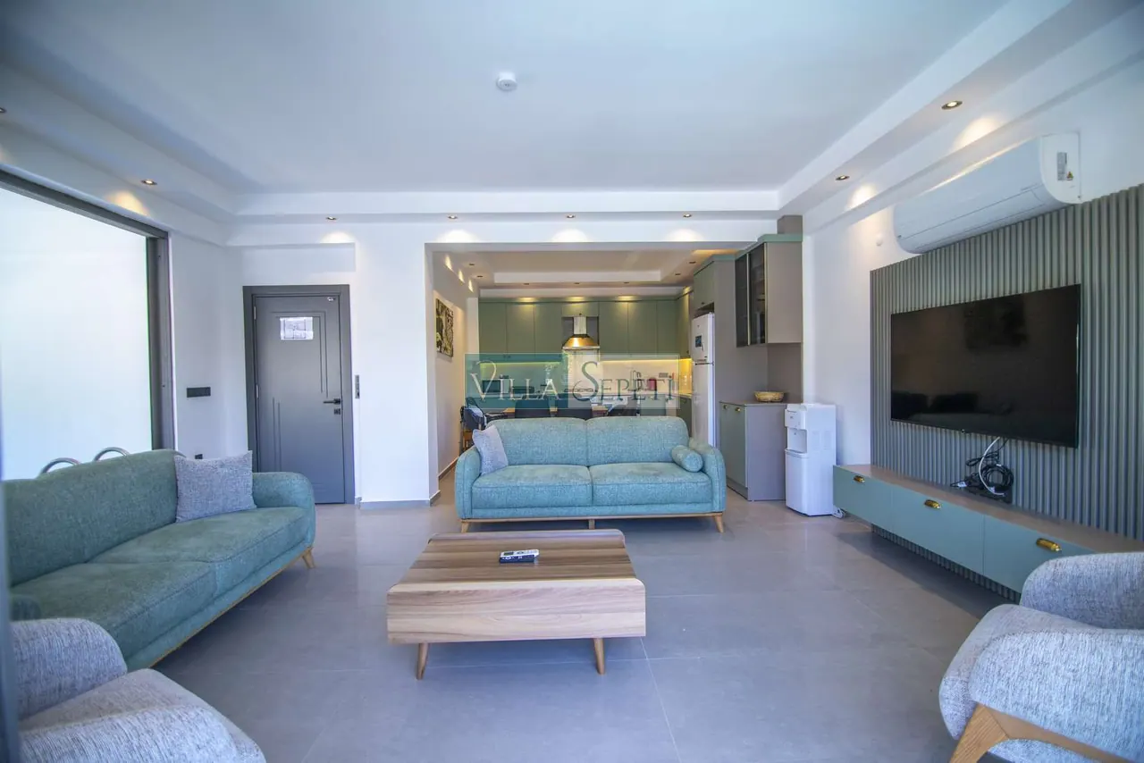 Villa Grape Home 5 12