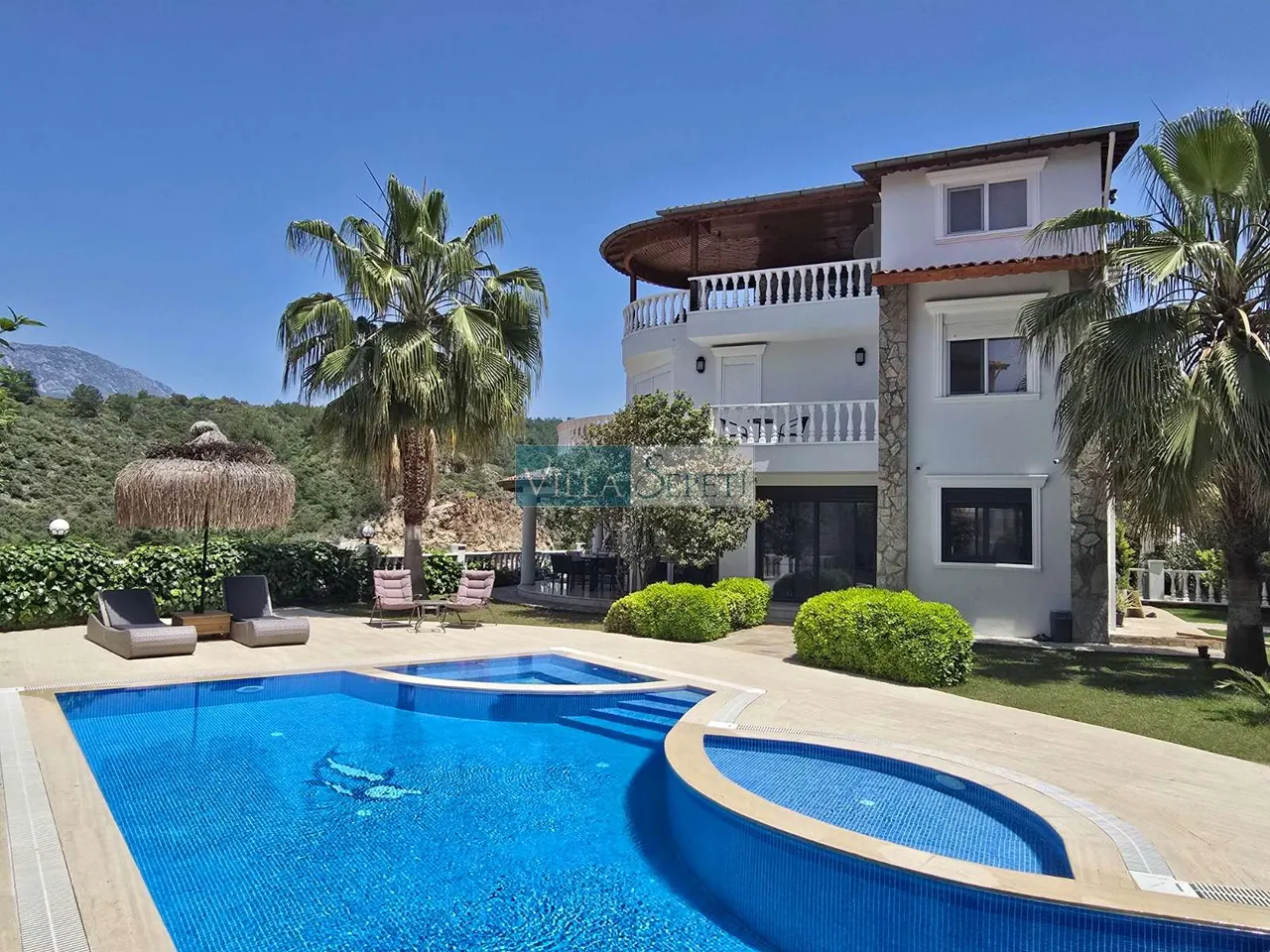 Villa Celestia 1