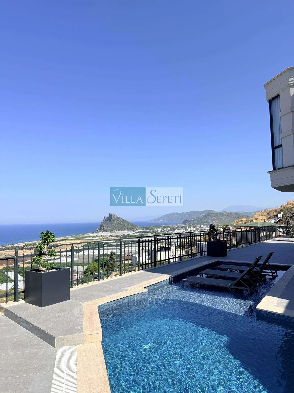 Villa Miray View 3