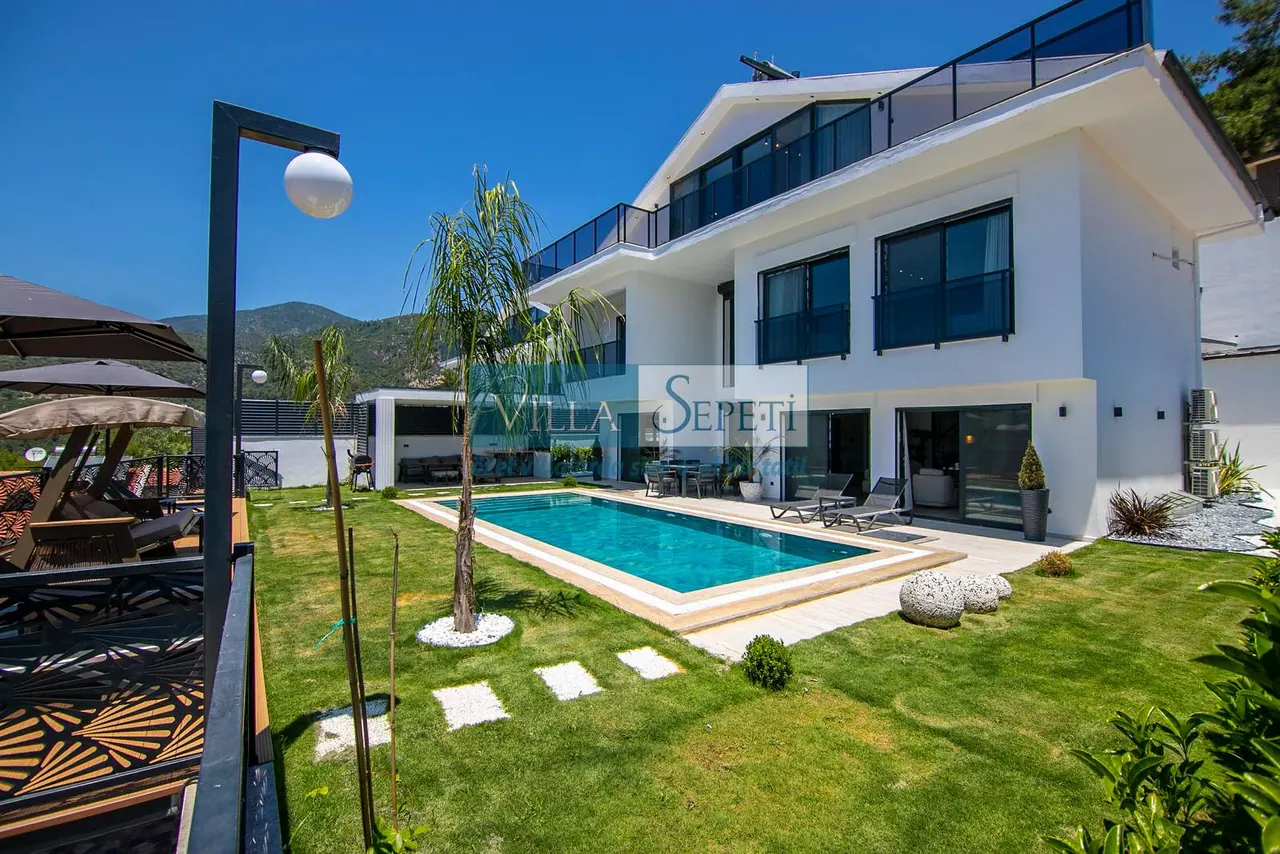 Villa Figaro K 2