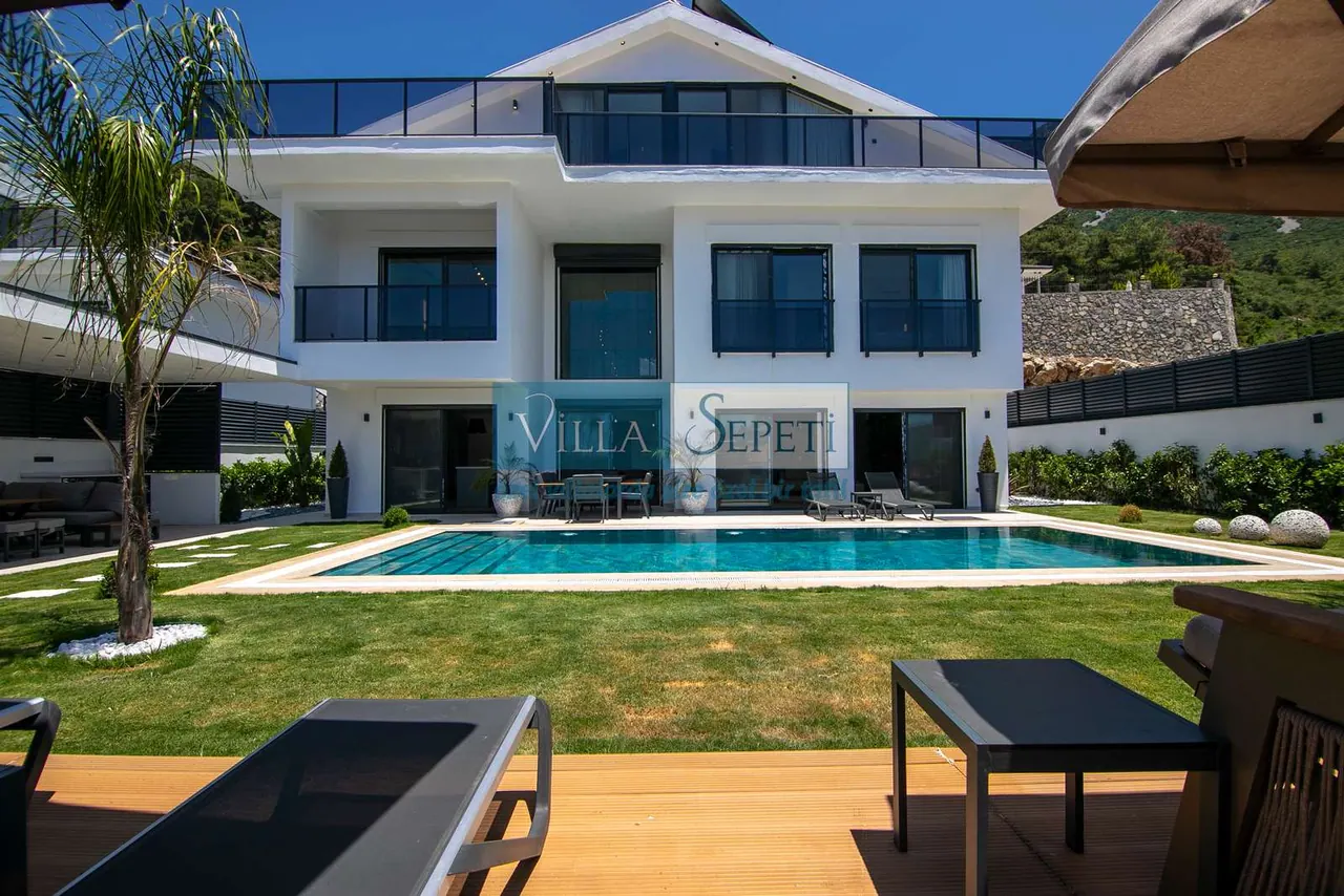 Villa Figaro K 4