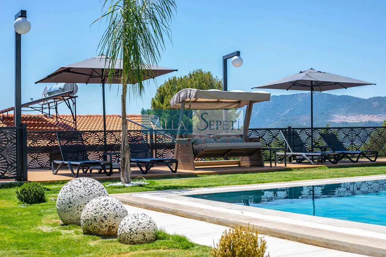 Villa Figaro K 9