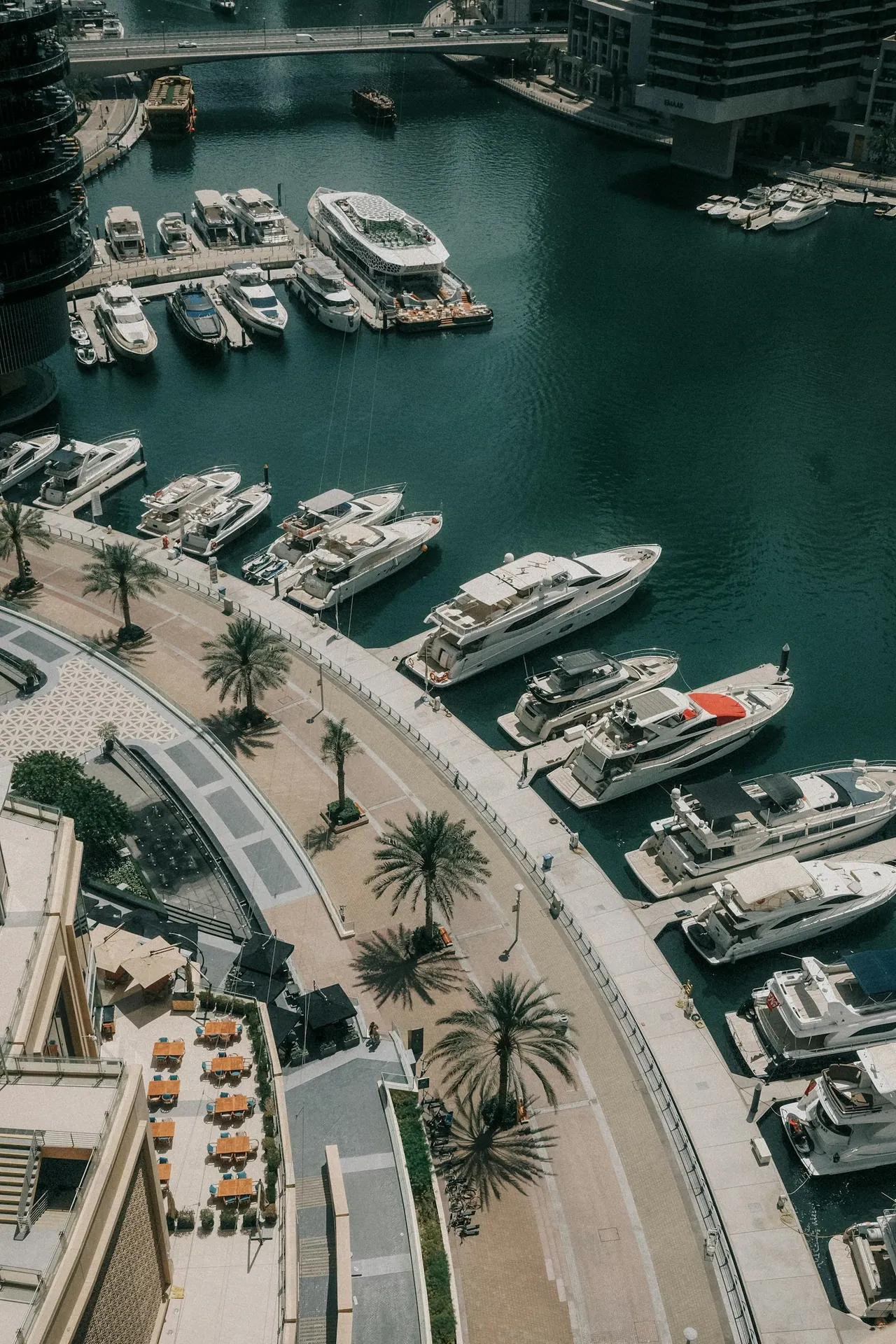 Dubai Marina Sea View Apartment 1