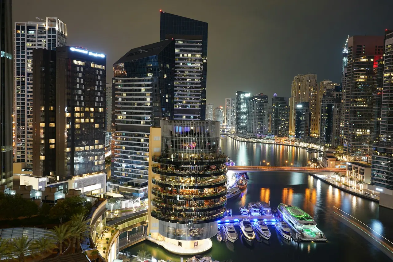 Downtown Dubai Skyline Penthouse 1